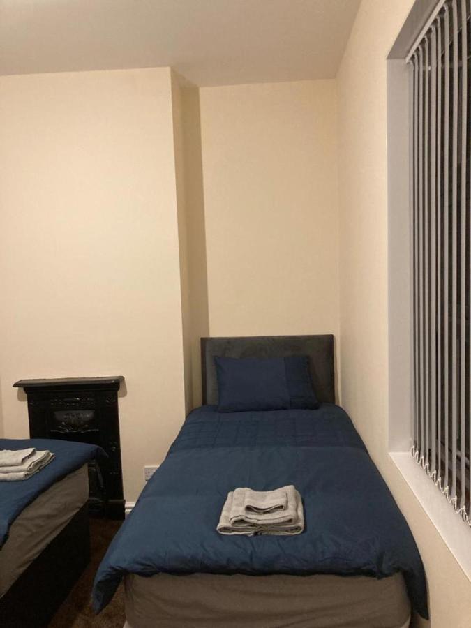 Homely 3-Bed House In Bham 15 Min From City Centre Birmingham Exterior foto